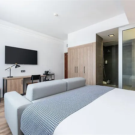 Hotel Livvo Fataga 4*